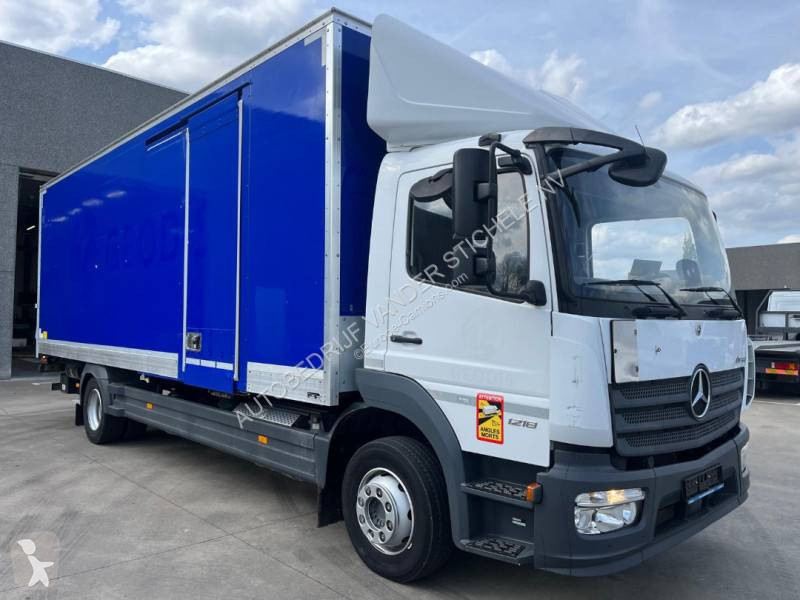 Vrachtwagen Mercedes
