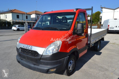 Caja abierta Iveco