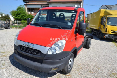 Chasis cabina Iveco