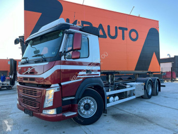 Camion châssis Volvo