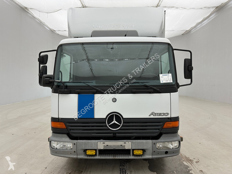 Camion Mercedes 815