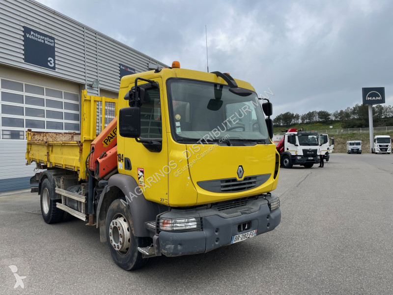 Kamion Renault  MIDLUM