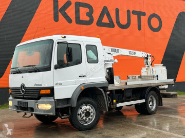 Camion nacelle Mercedes
