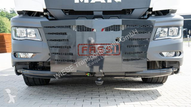 Camion MAN MAN 35.470 8x2 Kran 710 RA2.26