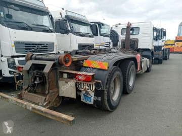 Camion polybenne Volvo