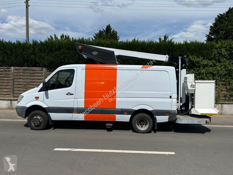 شاحنة Mercedes 515 CDI 4X4|13,2m Versailift...