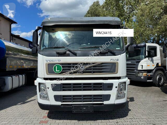 Camion Volvo FM9 300