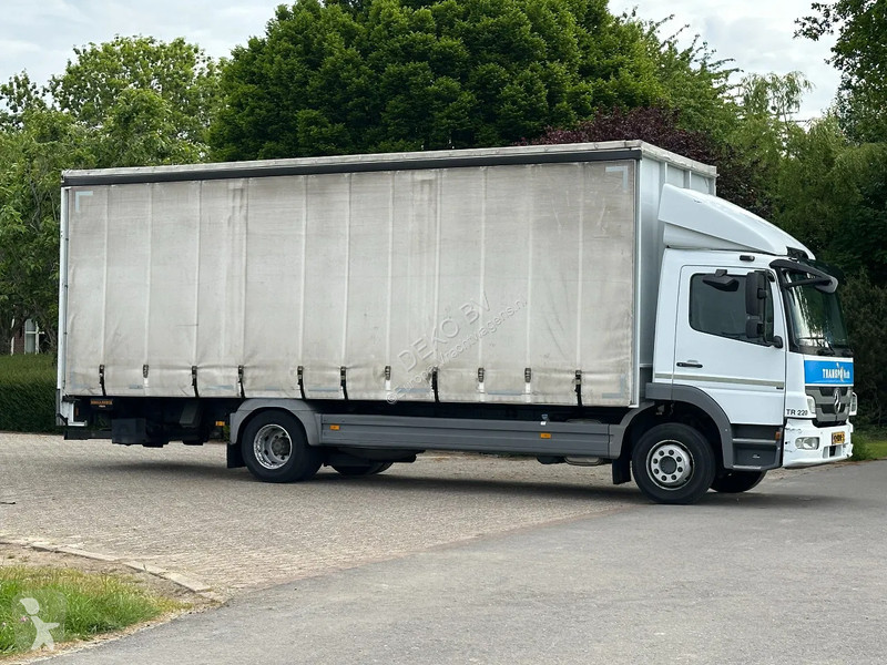 Camion Mercedes 1218 bakwagen met laadklep 2000kg!