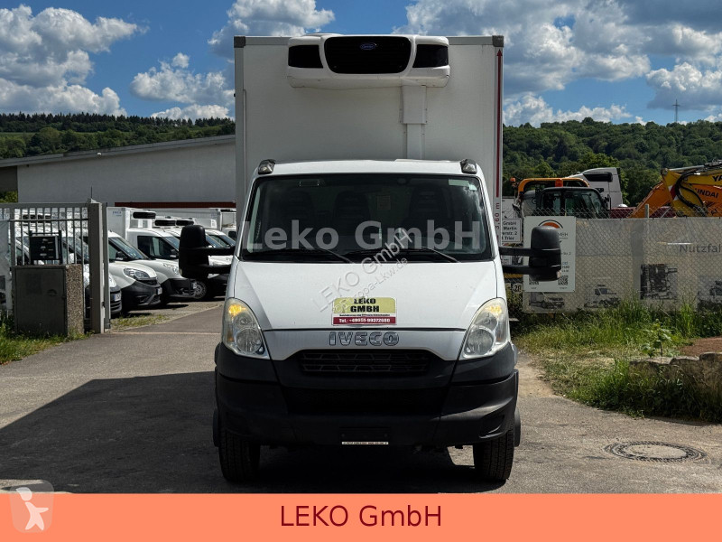 شاحنة Iveco 70C17 Mit Carrier Pulsor 600 Mt