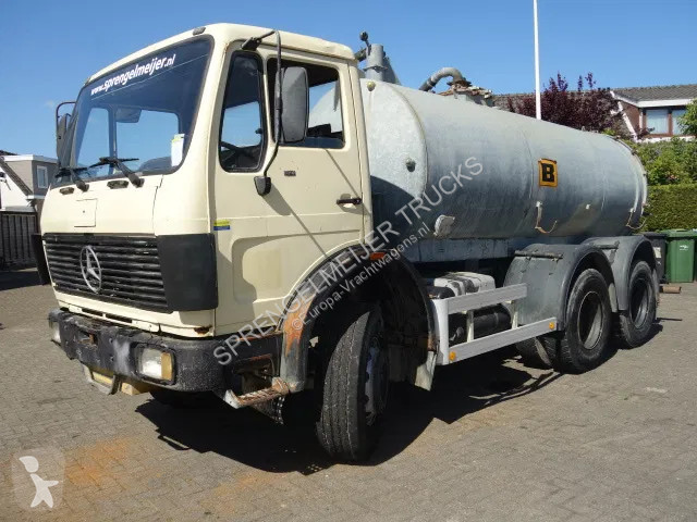 Kamion Mercedes MB 6X4 VACUUM TOILET TRUCK WITH...