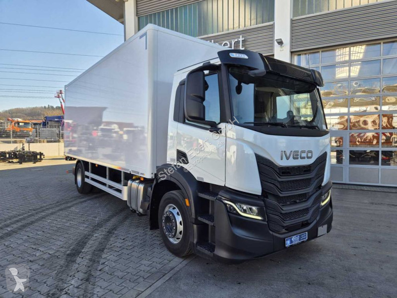 Camion Iveco S-Way AD190S40/P Junge AHK LBW...