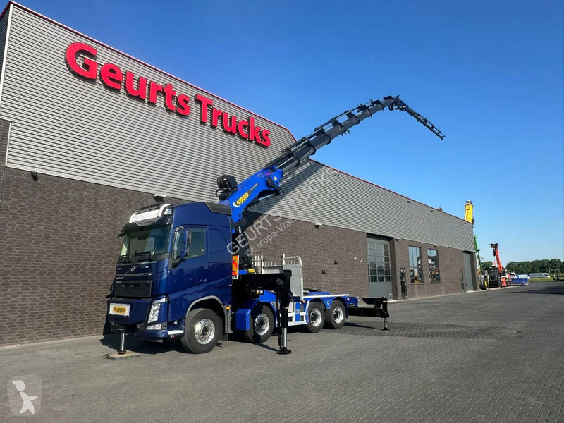Camion Volvo 8X4 TREKKER / BAKWAGEN MET...