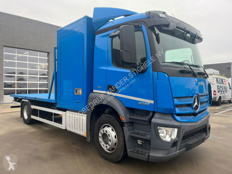 Vrachtwagen Mercedes