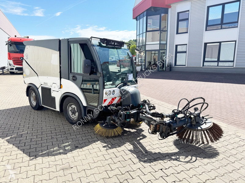 Utilaje pentru drumuri Hako Multicar Citymaster...