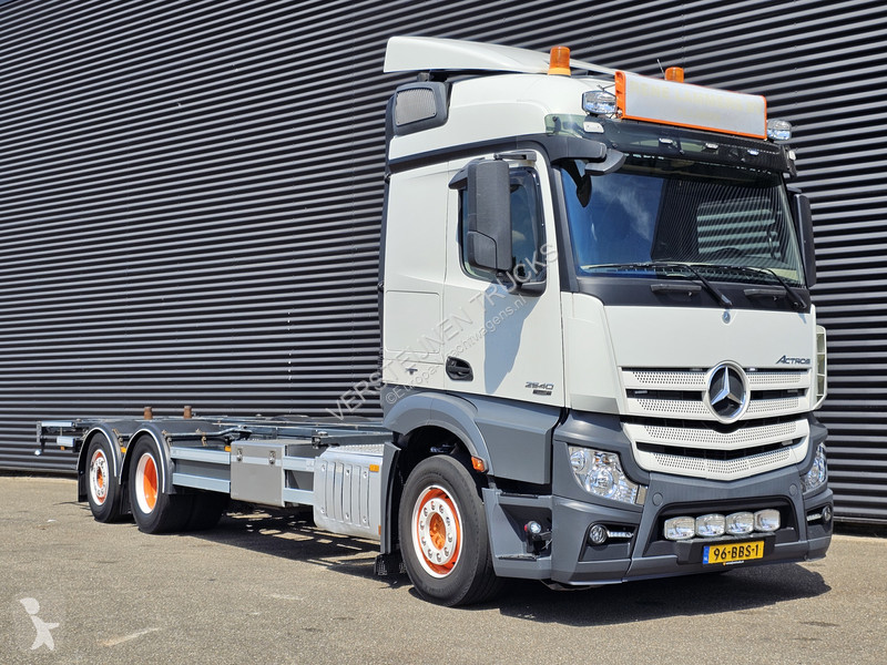 Camion Mercedes ACTROS 2640 6x2-4 / NL TRUC
