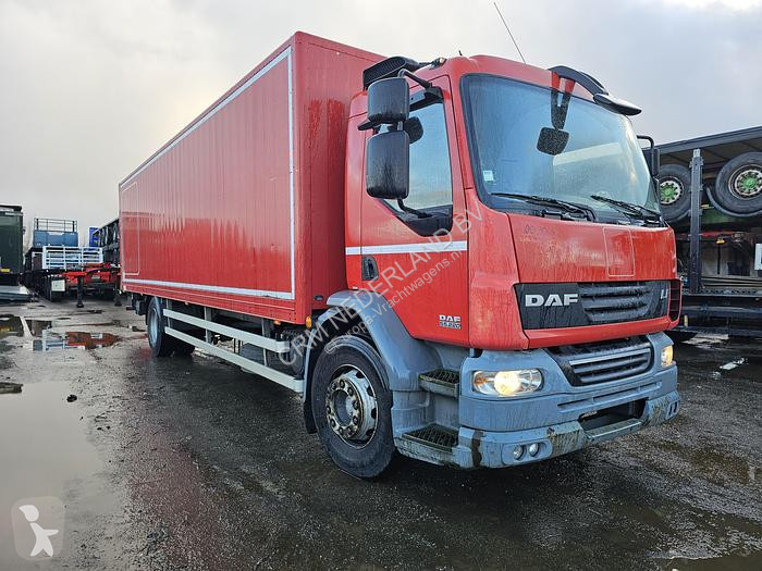 Camion DAF FA- 4x2 |manual gear | loading lift...