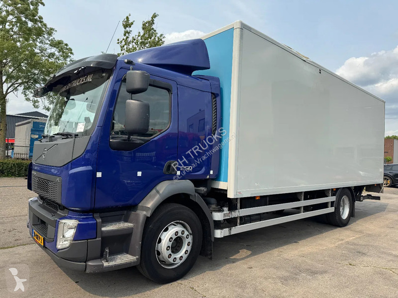 Kamion Volvo 250 4X2 - EURO 6 + DHOLLANDIA LIFT...