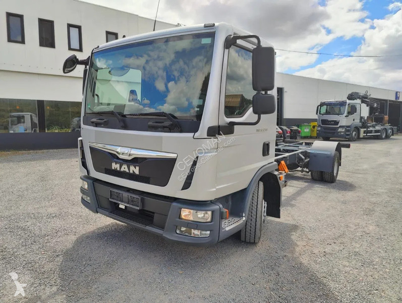 Camion MAN 12.250 Chassis cabine Euro6