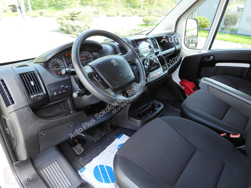 Camion Peugeot BOXER  WYWROTKA PODWÓJNA KABINA...
