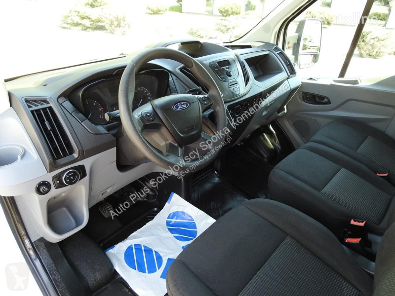 Véhicule utilitaire Ford TRANSIT SKRZYNIA...