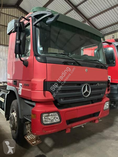 Kamion Mercedes 6X4 ACTROS 3341