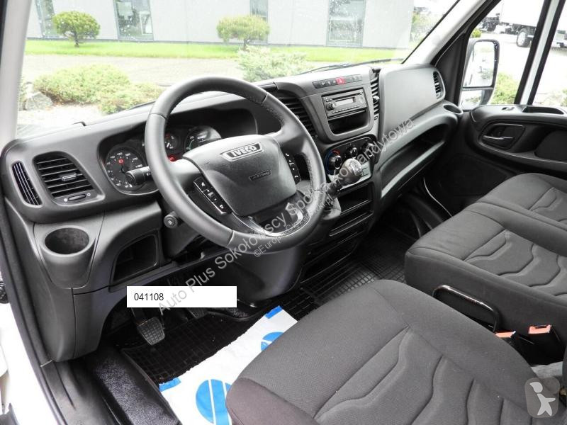 Veículo utilitário Iveco DAILY 35C13 WYWROTKA...