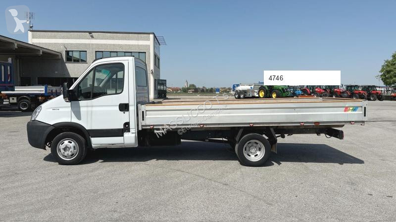 Kamion Iveco DAILY 35C13 4x2
