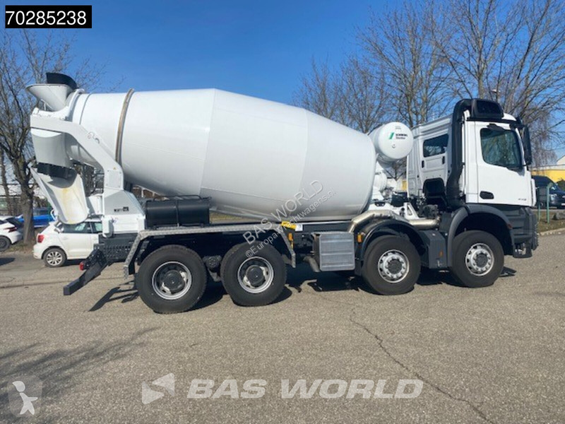 Camion Mercedes 4145 8X4 10m3 Schwing Stetter...