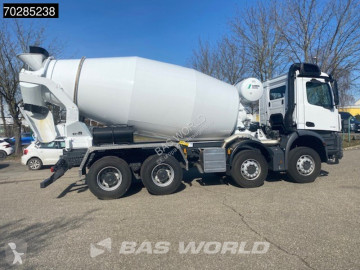 Camion béton toupie / Malaxeur Mercedes neuf