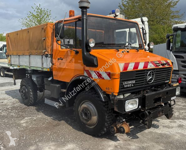 Vägmaskiner Unimog 1250L Zweiwege