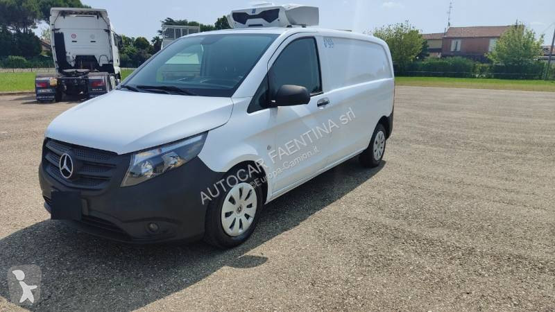 Véhicule utilitaire Mercedes