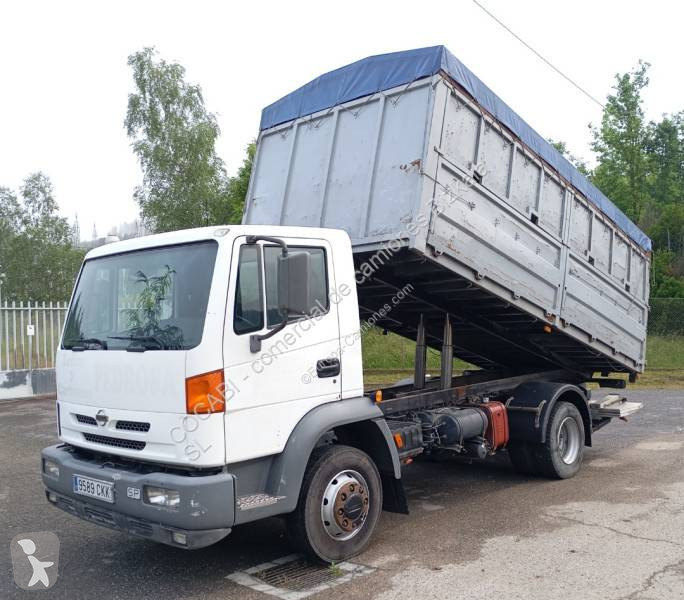 Camion Nissan