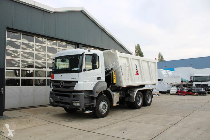 Camion Mercedes 3344 K 6x4 Tipper Truck