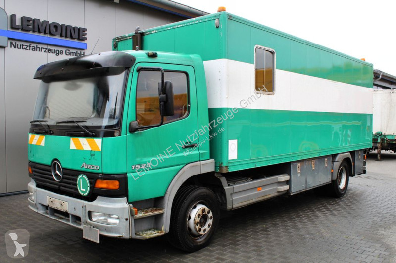 Kamion Mercedes 1523 4x2 Koffer +AHK kein 1517...