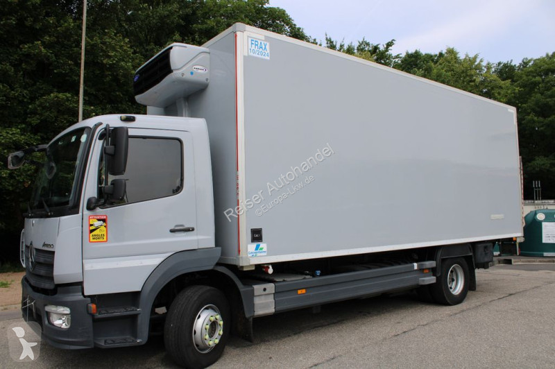Kamion Mercedes 1321 Kühlkoffer Carrier Xarios 500