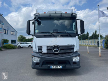 Camion Teloni scorrevoli (centinato) Mercedes