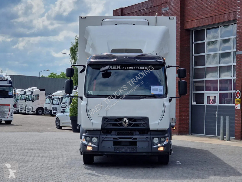 Vrachtwagen Renault D16 250 4x2 Box with side...