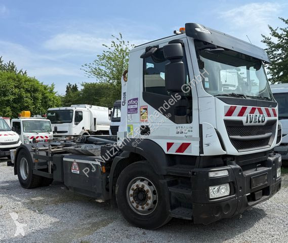 Camion Iveco 330