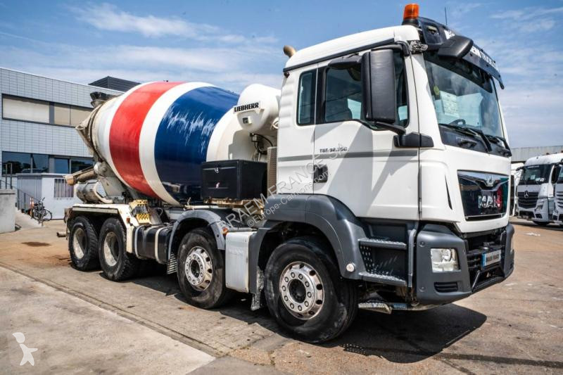 Camion MAN 32 360 BB+ LIEBHERR 9m3