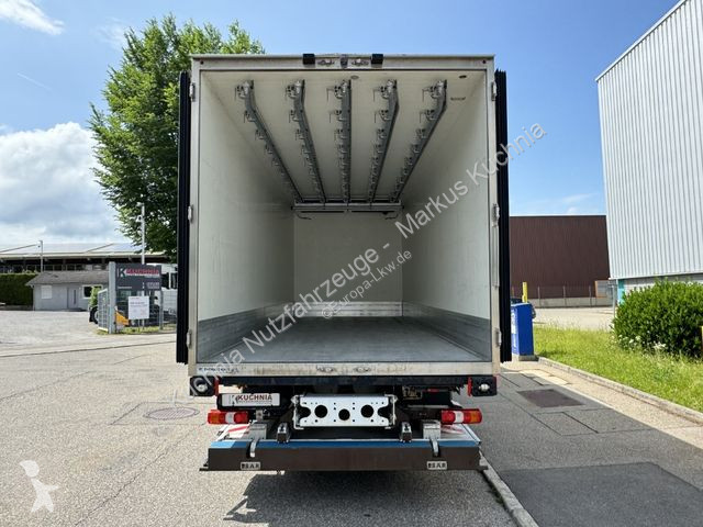 Camion Mercedes 2533L Tiefkühl...