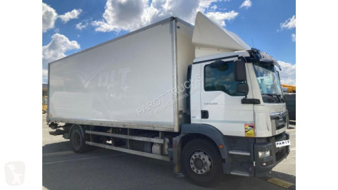 Camion fourgon MAN