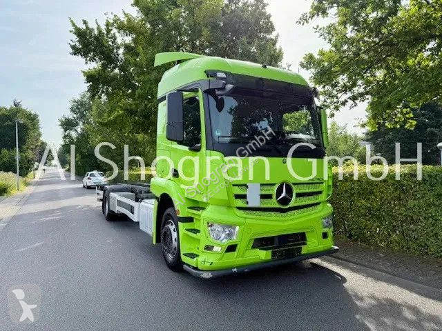 Kamion Mercedes 2132 BDF...