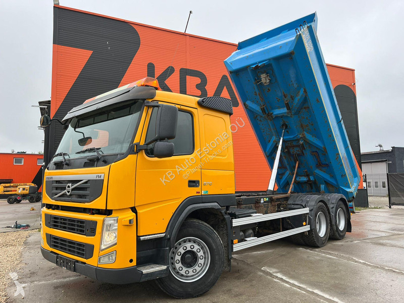 Kamion Volvo FM 370 6x2 BOX L=5128 mm