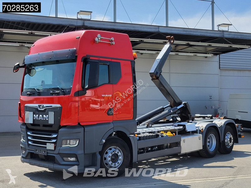 Kamion MAN 26.470 6X2 21 Tonnes VDL hooklift...