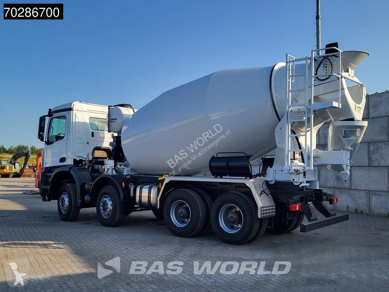 Camion Mercedes 4142 8X4 NEW! 10m3...
