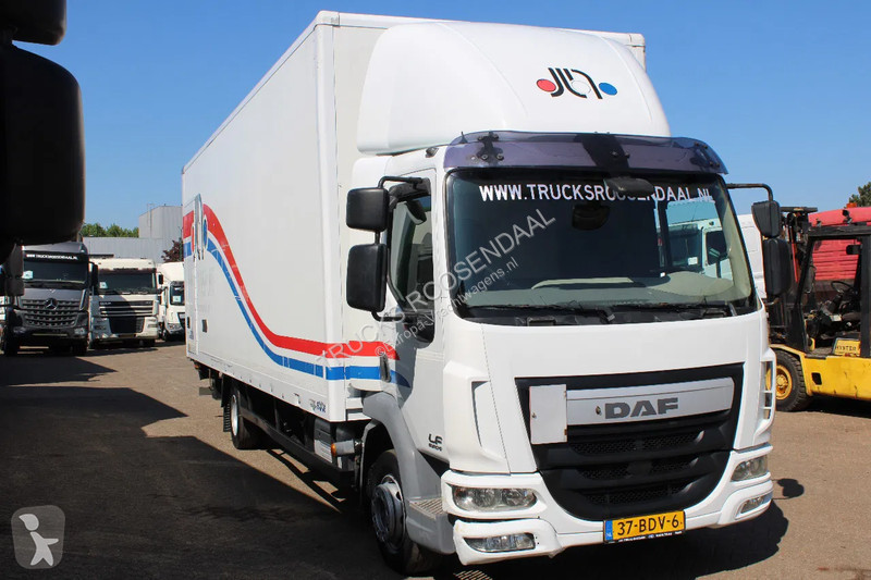 Kamion DAF 210 + EURO 6 + LIFT