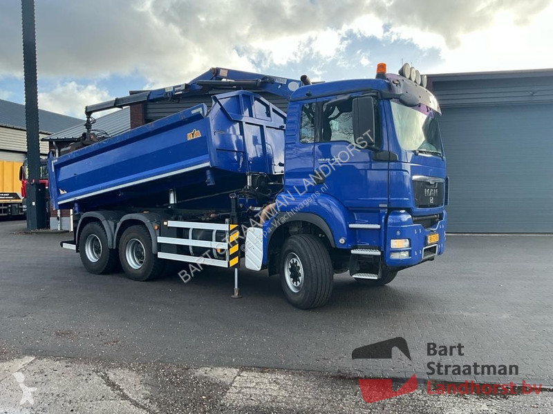 Camion MAN 26.400 6X6 BB met 2 zijden kipper en...