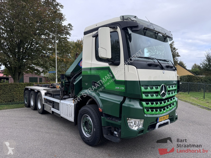 Camion Mercedes 3640 8x4 Euro 6 met haakarm...