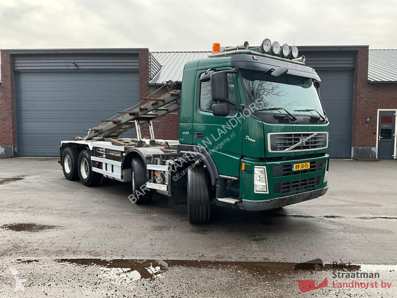 Camion Volvo 440 8x4 Euro 5 met NCH 30Ton...