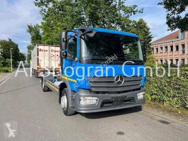 Kamion Mercedes 1318 Schaltung/Klima/Euro 6/1218